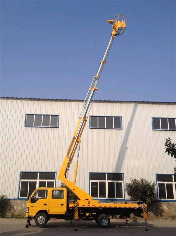 綏陽直臂高空作業(yè)車 國六標(biāo)準(zhǔn)，高效作業(yè)的理想伙伴