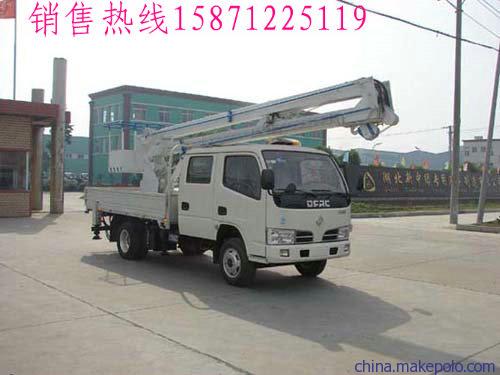 高空修剪車與12米高空作業(yè)車 現(xiàn)代高空作業(yè)的安全與效率保障